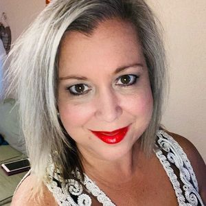 Meet your Posher, Christa